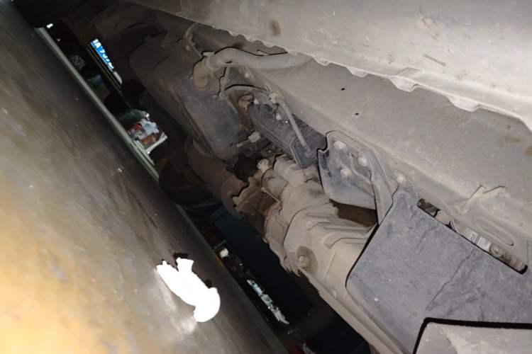 Used Wuling Rongguang  Chassis Front Right