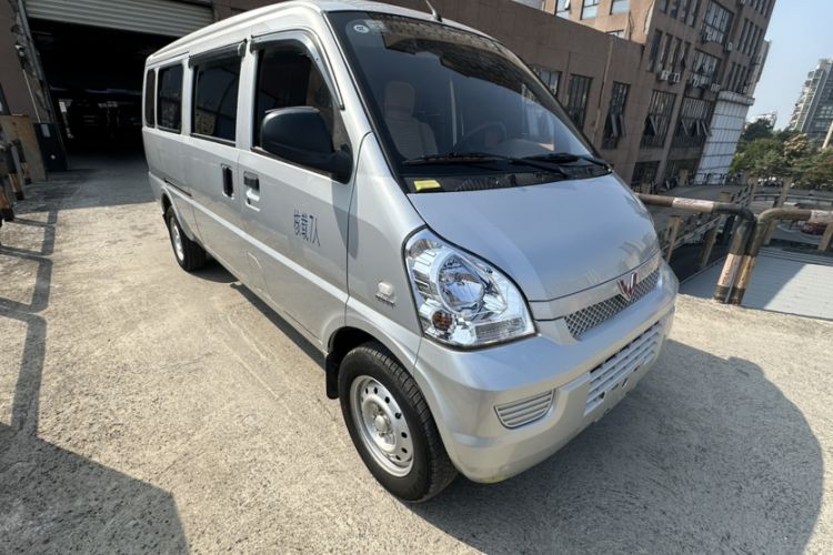 Used Wuling Rongguang 2021 1.5L Extended Basic Version L3C Exterior 2