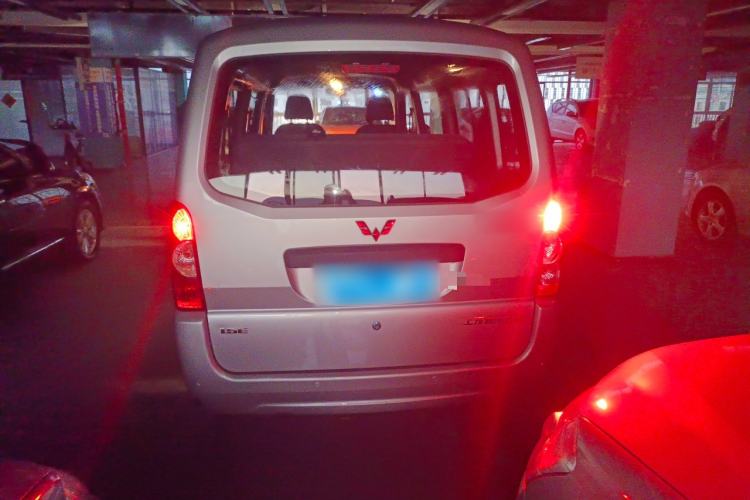 Used Wuling Rongguang 2021 1.5L Extended Standard Version with Air Conditioning – L3C Exterior 4