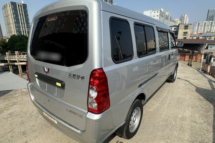 Used Wuling Rongguang 2021 1.5L Extended Basic Version L3C Exterior 5