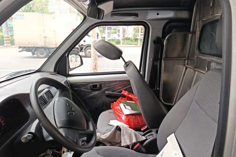 Used Wuling Rongguang 2021 1.5L Extended Standard Model Air-Conditioned Version LAR Headliner