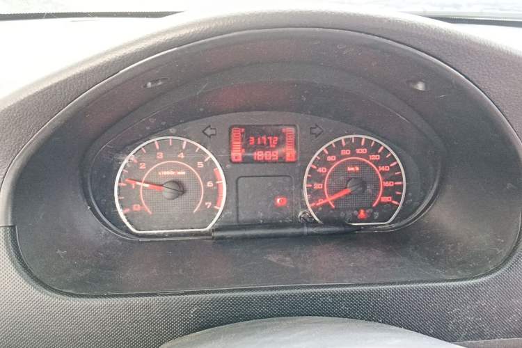 Used Wuling Rongguang 2021 1.5L Extended Standard Model Air-Conditioned Version LAR Instrument Cluster
