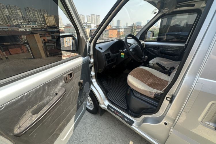 Used Wuling Rongguang 2021 1.5L Extended Basic Version L3C Interior 11