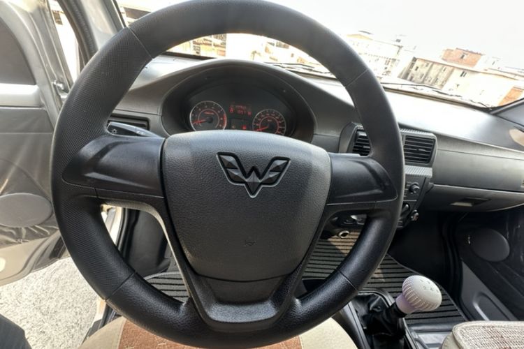 Used Wuling Rongguang 2021 1.5L Extended Basic Version L3C Interior 3