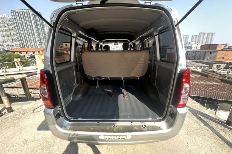 Used Wuling Rongguang 2021 1.5L Extended Basic Version L3C Interior 4