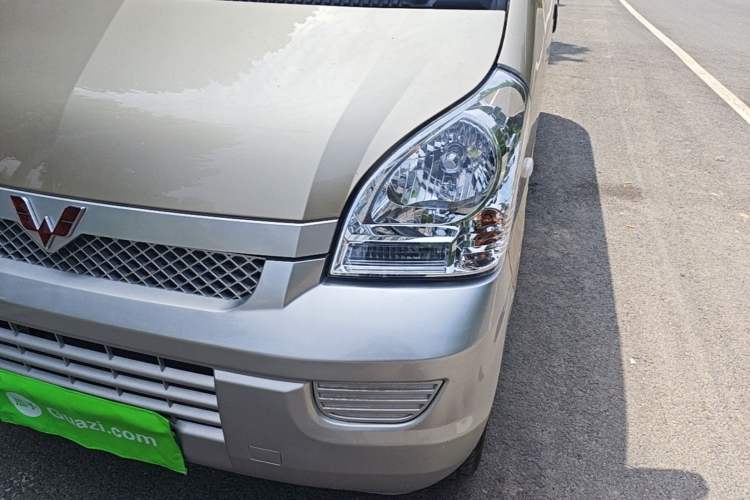Used Wuling Rongguang 2021 1.5L Extended Standard Model Power-Assist Version LAR Left Front Headlight