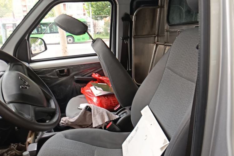 Used Wuling Rongguang 2021 1.5L Extended Standard Model Air-Conditioned Version LAR Left Rear Seat