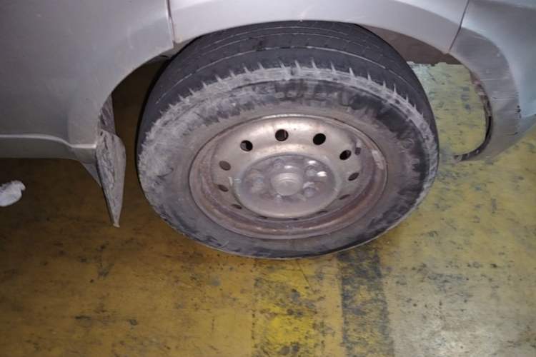 Used Wuling Rongguang  Right Front Wheel Hub