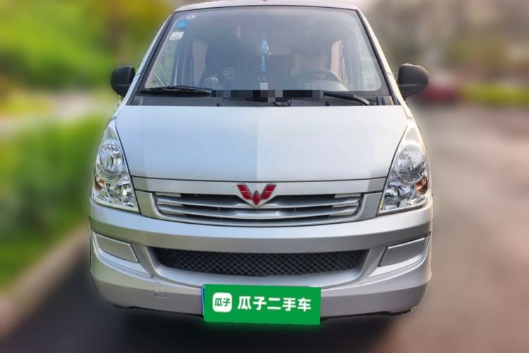 Used Wuling Rongguang 2021 1.2L S Standard Model Enclosed-Window Car Power-Assist Version Standard Model 5 Seats LSI Front