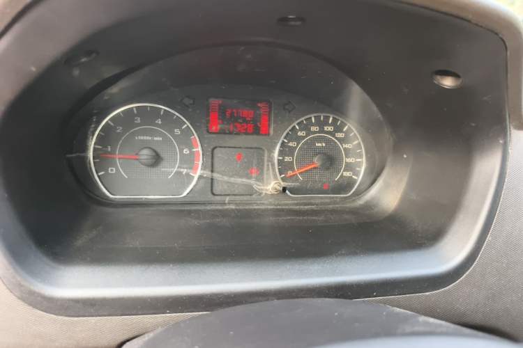 Used Wuling Rongguang 2021 1.2L S Standard Model Enclosed-Window Car Power-Assist Version Standard Model 5 Seats LSI Instrument Cluster