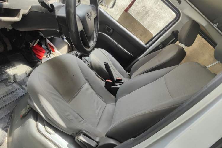 Used Wuling Rongguang 2021 1.5L Extended Standard Version with Power Steering L3C Left Front Seat