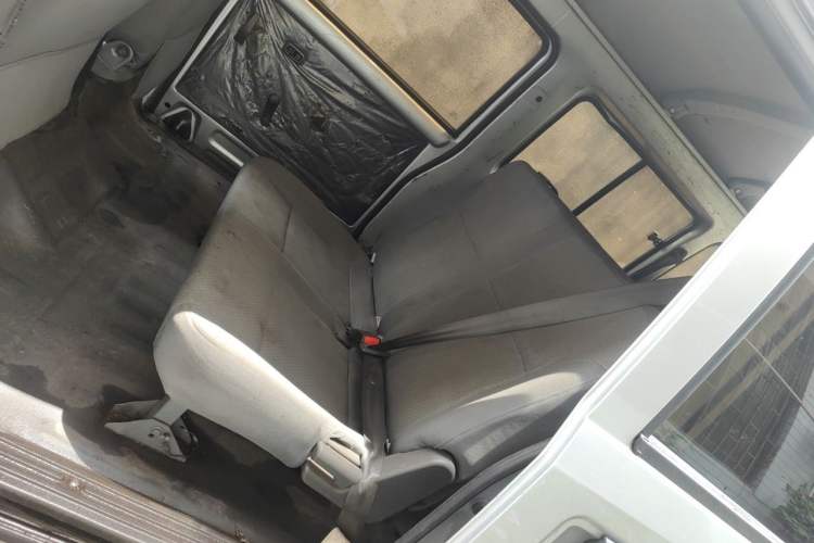 Used Wuling Rongguang 2021 1.5L Extended Standard Version with Power Steering L3C Left Rear Seat