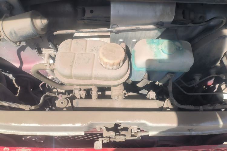 Used Wuling Rongguang  Engine Bay