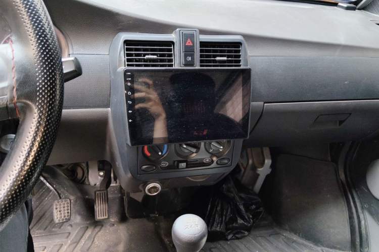 Used Wuling Rongguang 2021 1.5L Extended Standard Model Power-Assist Version LAR Audio And AC Panel