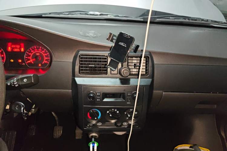 Used Wuling Rongguang 2021 1.5L Extended Basic Version L3C Audio And AC Panel