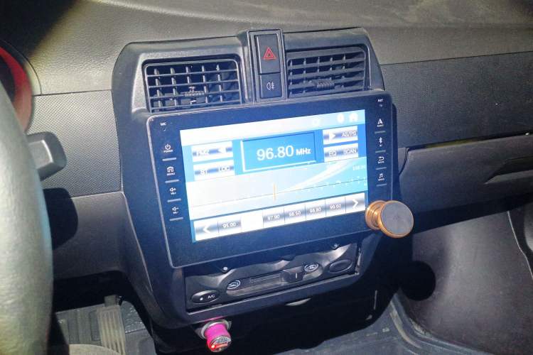 Used Wuling Rongguang 2021 1.5L Extended Standard Version with Air Conditioning – L3C Audio And AC Panel
