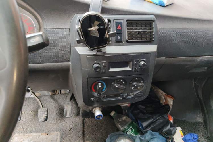 Used Wuling Rongguang 2021 1.5L Extended Basic Version L3C Audio And AC Panel