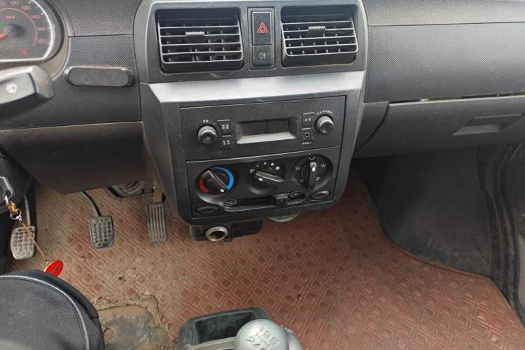 Used Wuling Rongguang 2021 1.5L Extended Basic Enclosed-Window Vehicle 2 Seats L3C Audio And AC Panel