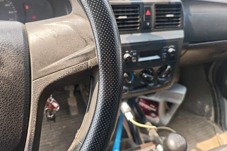 Used Wuling Rongguang 2021 1.5L Extended Basic Enclosed-Window Vehicle 2 Seats L3C Audio And AC Panel