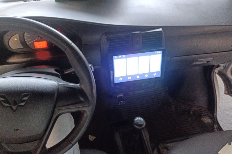 Used Wuling Rongguang 2021 1.5L Extended Basic Enclosed-Window Vehicle 2 Seats L3C Audio And AC Panel