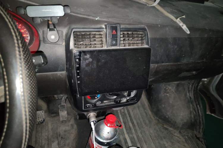 Used Wuling Rongguang 2021 1.5L Extended Standard Version with Air Conditioning – L3C Audio And AC Panel
