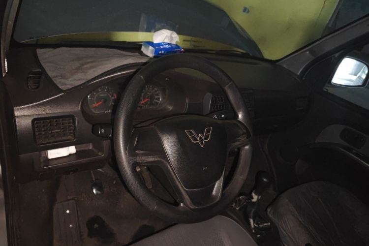 Used Wuling Rongguang 2021 1.5L Extended Basic Model Enclosed-Window Vehicle, 2-seater LAR Center Console
