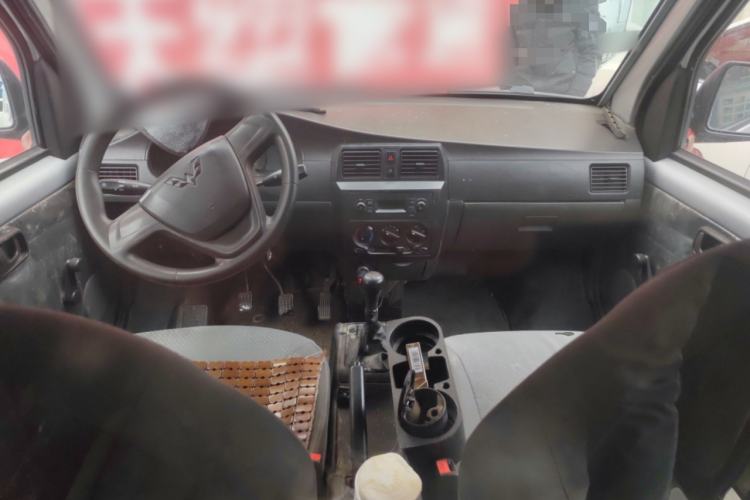 Used Wuling Rongguang 2021 1.5L Extended Standard-Size Window-Sealed Car Air-Conditioned Version 5 Seats L3C Center Console