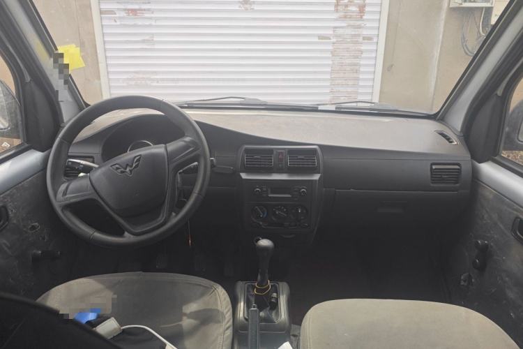 Used Wuling Rongguang 2021 1.5L Extended Basic Enclosed-Window Vehicle 2 Seats L3C Center Console