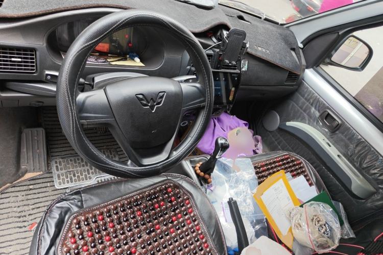 Used Wuling Rongguang 2021 1.5L Extended Basic Enclosed-Window Vehicle 2 Seats L3C Center Console