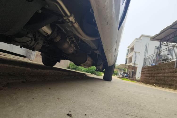 Used Wuling Rongguang 2021 1.5L Extended Standard Version with Air Conditioning – L3C Chassis Front Left