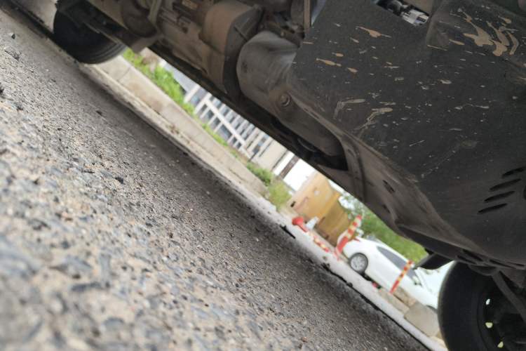 Used Wuling Rongguang 2021 1.2L S Base 7-Seater LSI Chassis Front Right