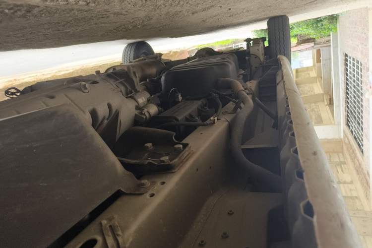 Used Wuling Rongguang 2021 1.5L Extended Standard Version with Air Conditioning – L3C Chassis Front Right