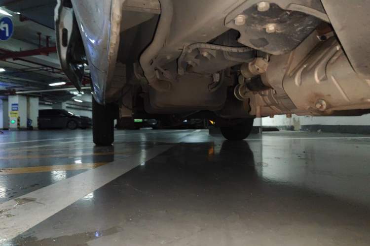 Used Wuling Rongguang 2021 1.5L Extended Basic Version L3C Chassis Front Right