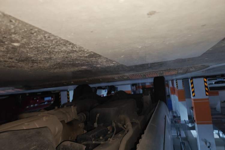 Used Wuling Rongguang 2021 1.5L Extended Basic Version L3C Chassis Front Right
