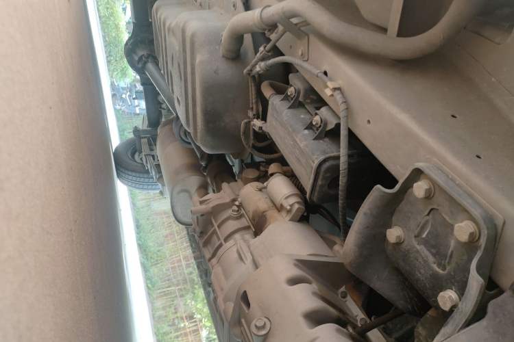 Used Wuling Rongguang 2021 1.5L Extended Standard Model Enclosed-Window Vehicle, Air-Conditioned Version, 5-seater LAR Chassis Front Right