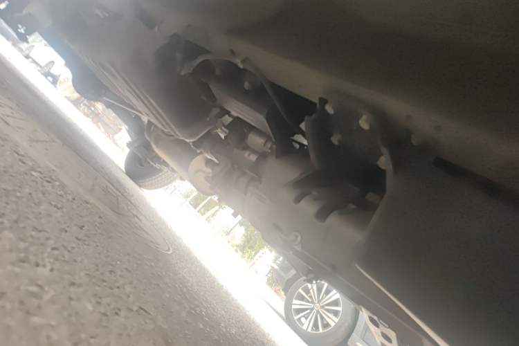 Used Wuling Rongguang 2021 1.5L Extended Basic Version L3C Chassis Front Right