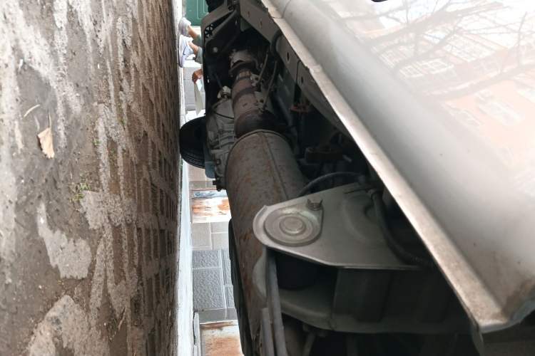 Used Wuling Rongguang 2021 1.5L Extended Basic Enclosed-Window Vehicle 2 Seats L3C Chassis Rear Left