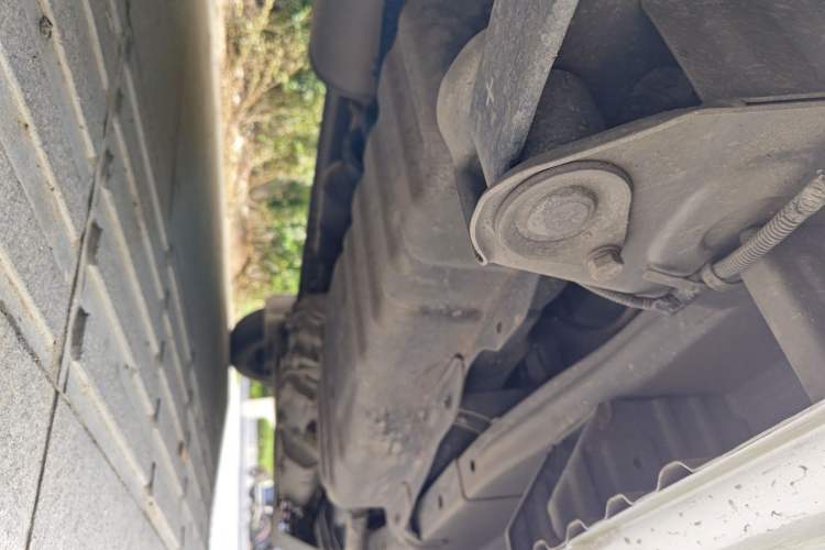 Used Wuling Rongguang 2021 1.5L Extended Basic Window-Sealed 5-Seat L3C Car Chassis Rear Right