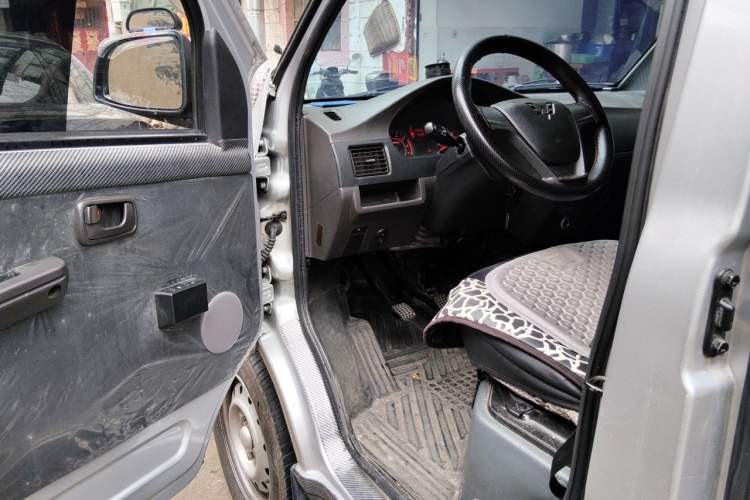Used Wuling Rongguang 2021 1.5L Extended Standard Model Power-Assist Version LAR Driver Seat