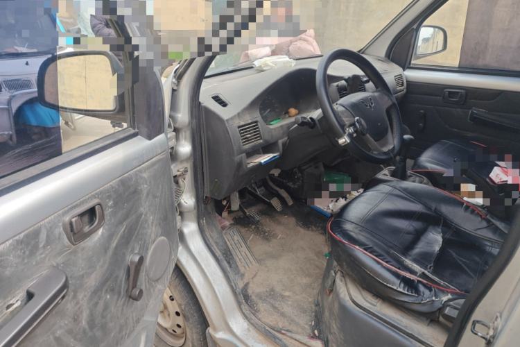 Used Wuling Rongguang 2021 1.5L Extended Basic Enclosed-Window Vehicle 2 Seats L3C Driver Seat