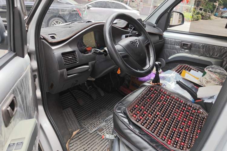 Used Wuling Rongguang 2021 1.5L Extended Basic Enclosed-Window Vehicle 2 Seats L3C Driver Seat