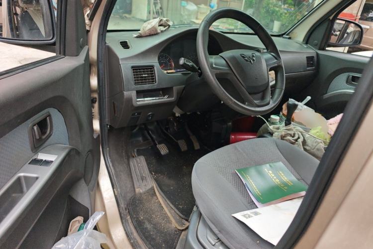 Used Wuling Rongguang 2021 1.5L Extended Standard Version with Power Steering L3C Driver Seat
