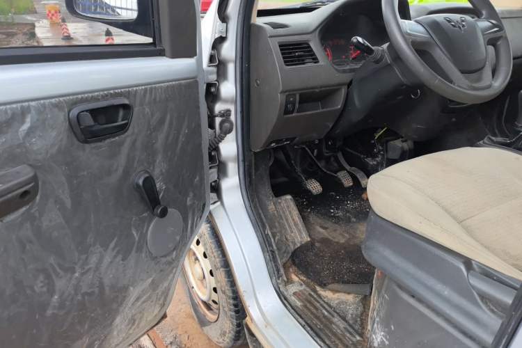 Used Wuling Rongguang 2021 1.2L S Base Model 5-Seater LSI Driver Seat