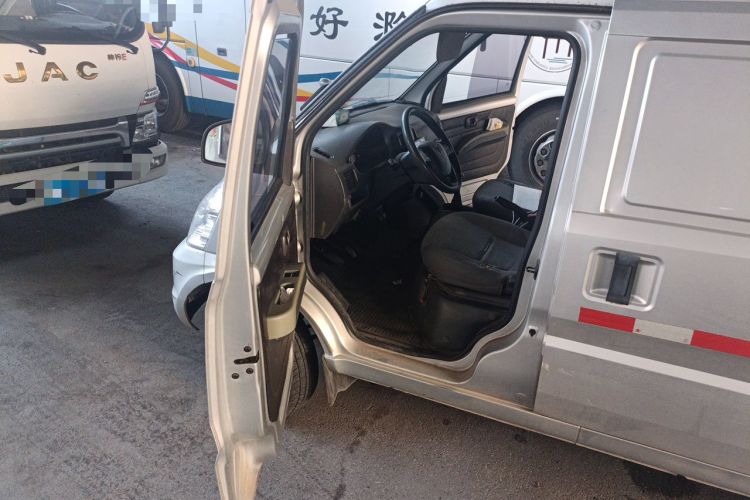 Used Wuling Rongguang 2021 1.5L Extended Basic Enclosed-Window Vehicle 2 Seats L3C Driver Seat