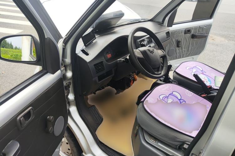 Used Wuling Rongguang 2021 1.5L Extended Standard Model Enclosed-Window Vehicle, Air-Conditioned Version, 2-seater LAR Driver Seat