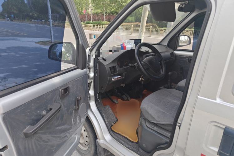Used Wuling Rongguang 2021 1.5L Extended Basic Enclosed-Window Vehicle 2 Seats L3C Driver Seat