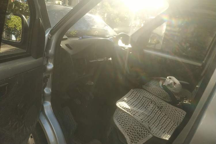 Used Wuling Rongguang 2021 1.5L Extended Basic Window-Sealed 5-Seat L3C Car Driver Seat
