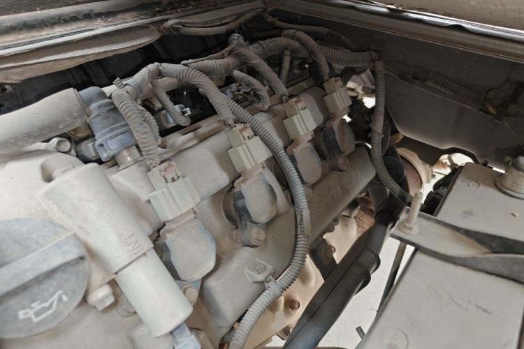 Used Wuling Rongguang 2021 1.5L Extended Basic Enclosed-Window Vehicle 2 Seats L3C Engine Bay