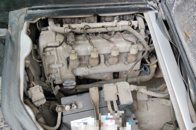 Used Wuling Rongguang 2021 1.5L Extended Basic Version L3C Engine Bay