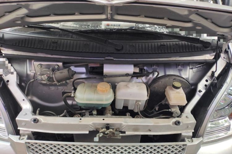 Used Wuling Rongguang 2021 1.5L Extended Basic Version L3C Engine Bay